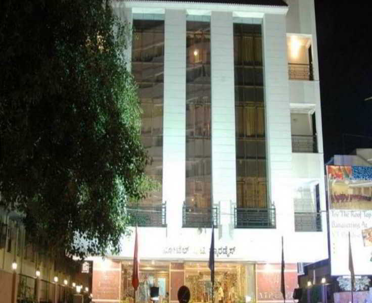 Vt Paradise Bangalore Exterior photo